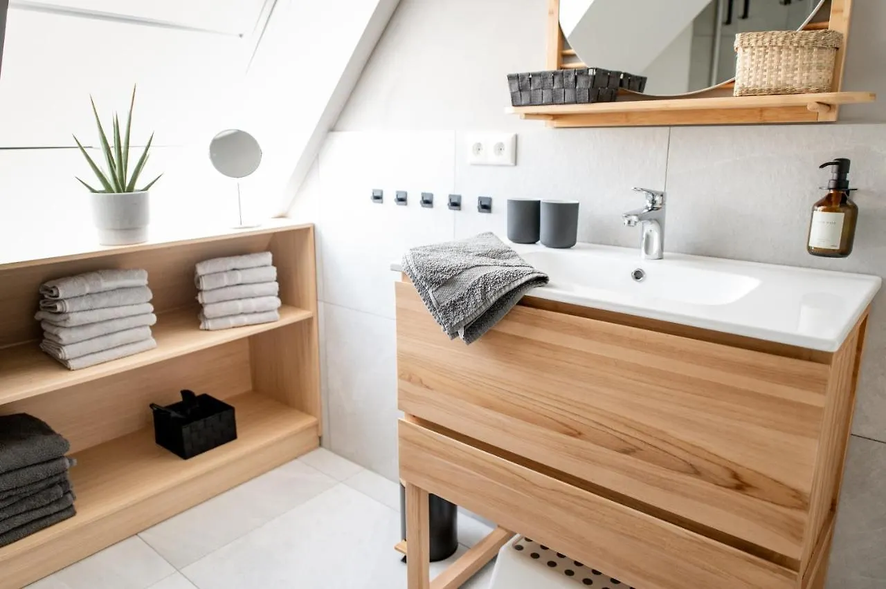 شقة Ferienwohnung Heimatselig Wolframs-Eschenbach ألمانيا